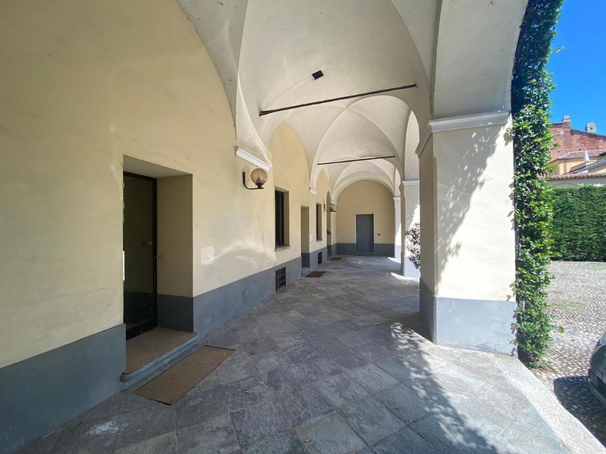 Center One By Cinelli Apartment Vercelli Dış mekan fotoğraf