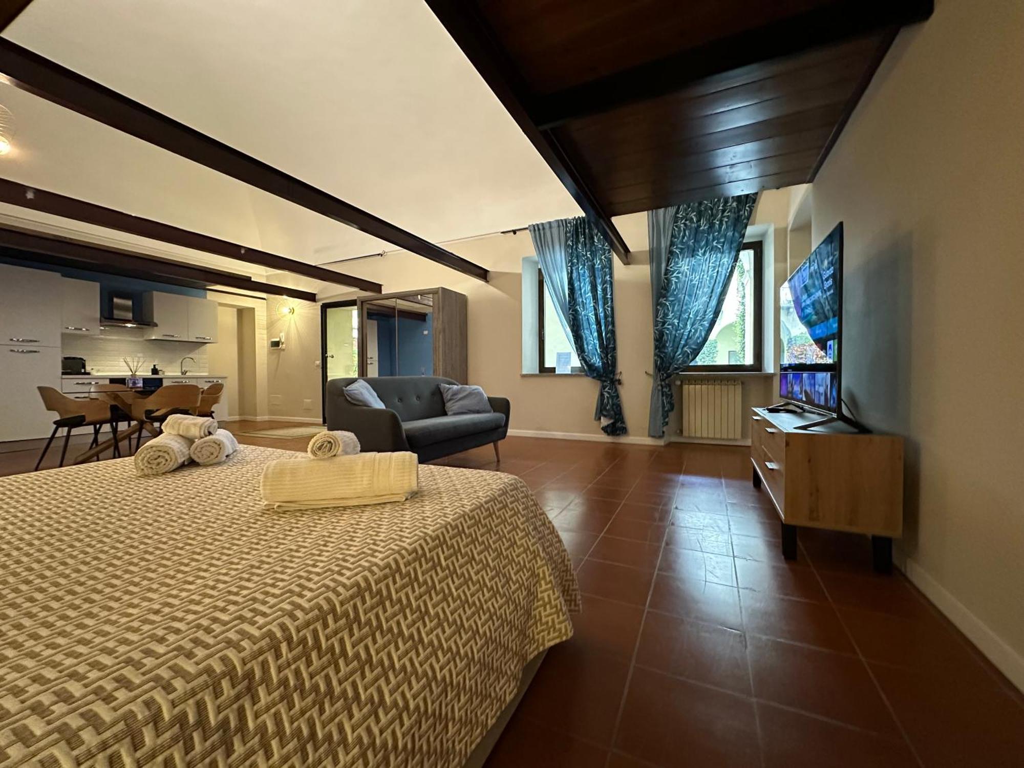 Center One By Cinelli Apartment Vercelli Dış mekan fotoğraf