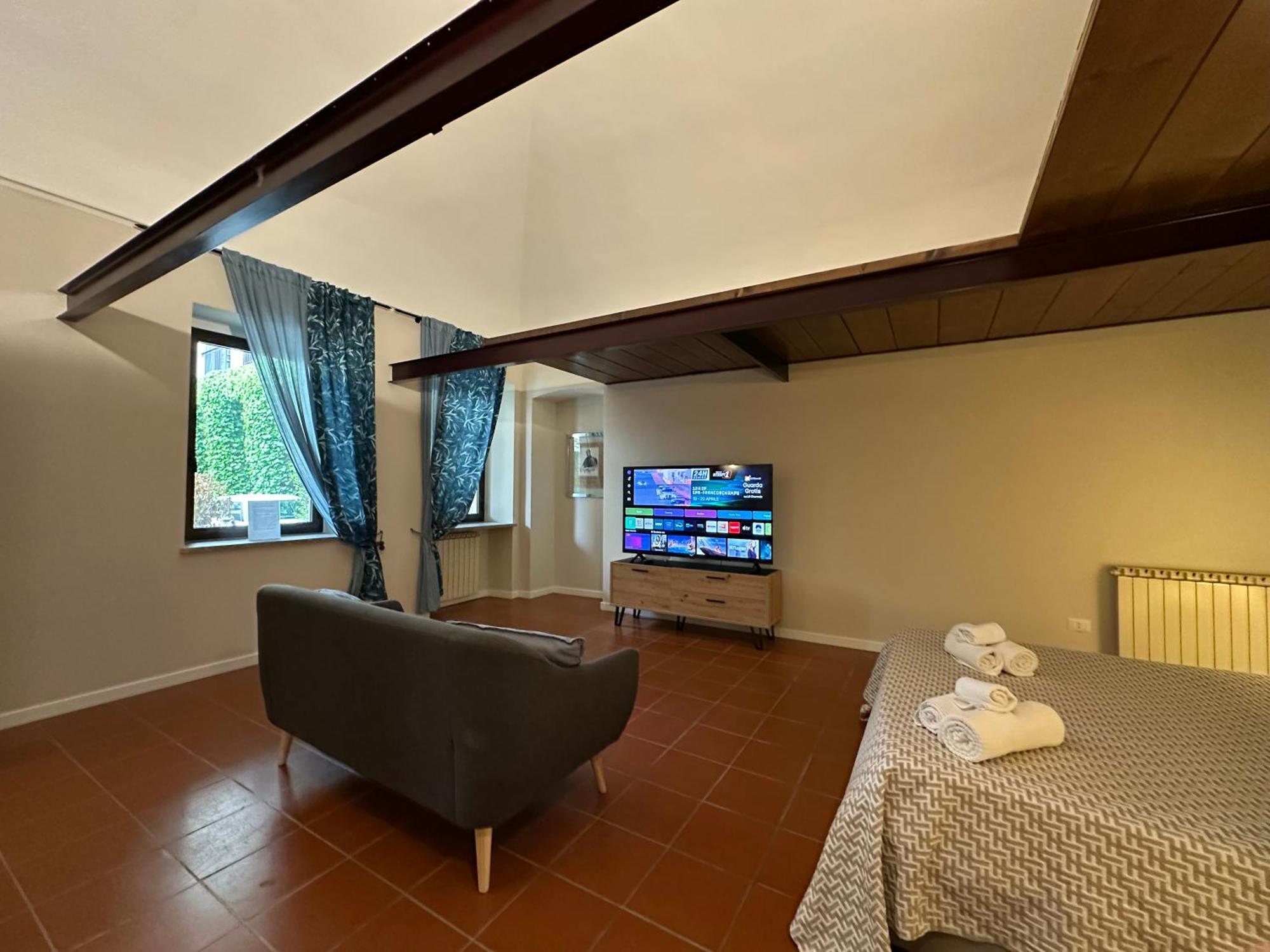 Center One By Cinelli Apartment Vercelli Dış mekan fotoğraf